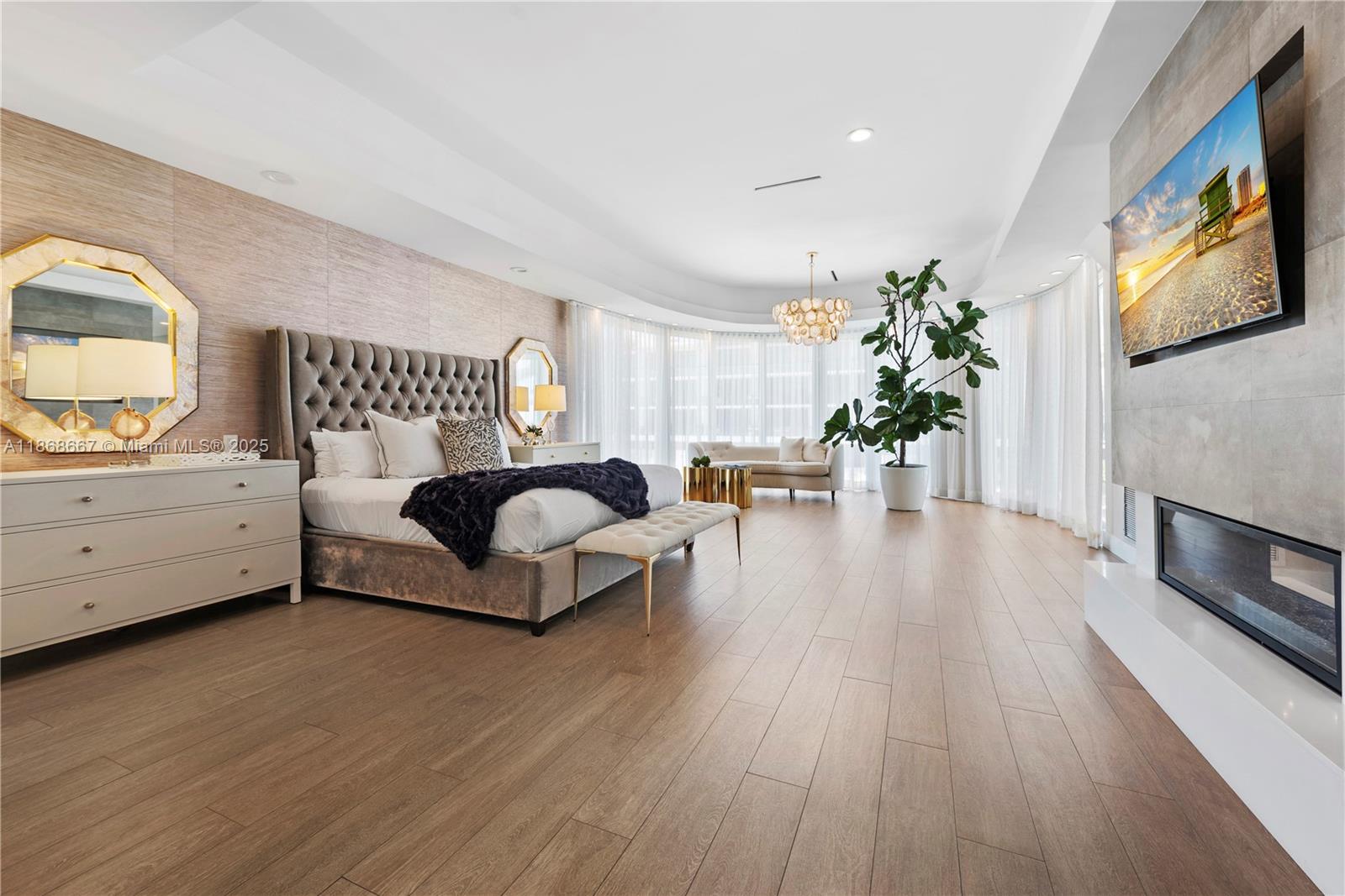 BEACH WAY HEIGHTS UNIT - Residential Lease