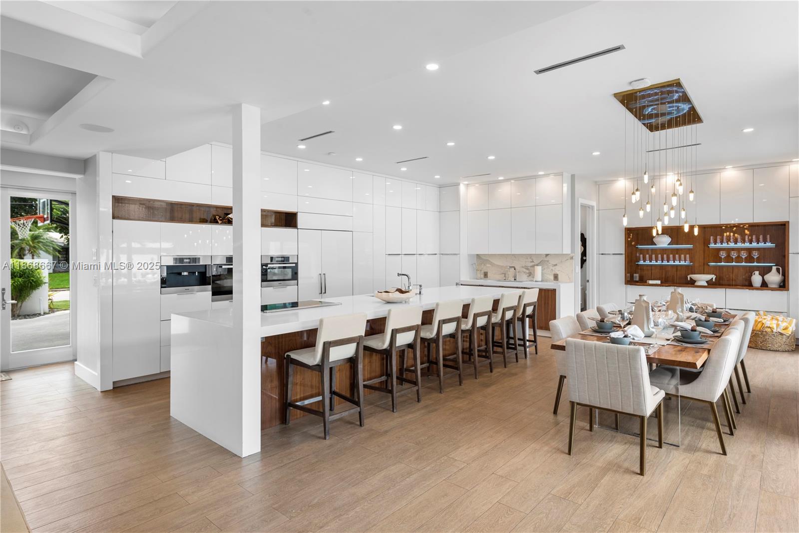 BEACH WAY HEIGHTS UNIT - Residential Lease