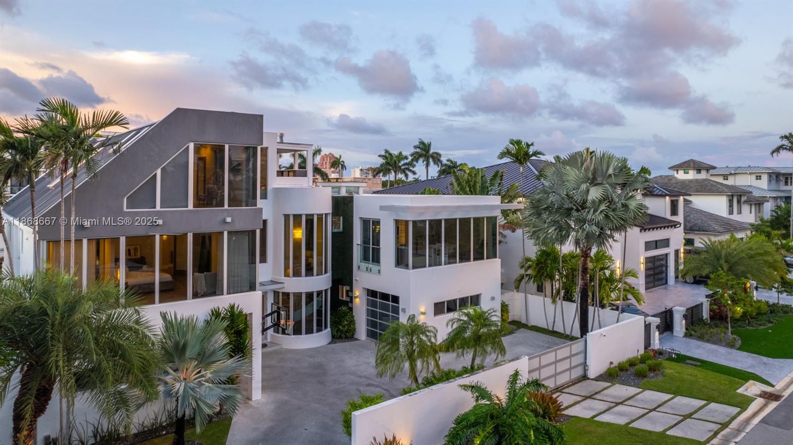 BEACH WAY HEIGHTS UNIT - Residential Lease