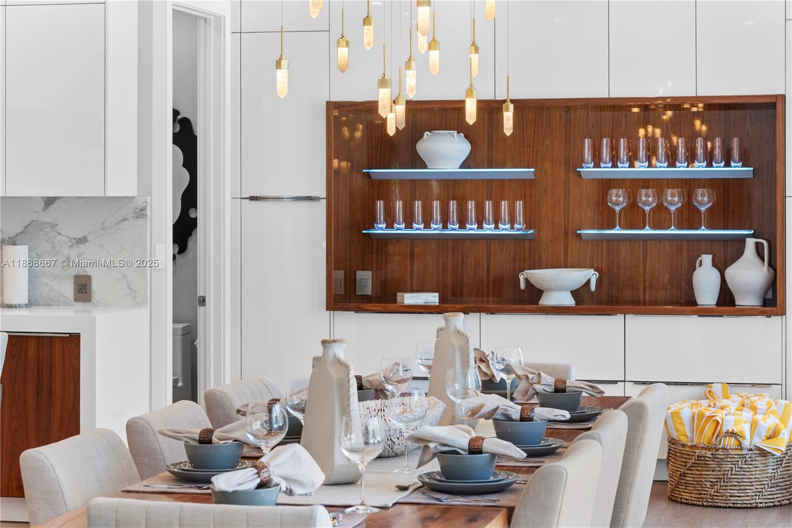 BEACH WAY HEIGHTS UNIT - Residential Lease