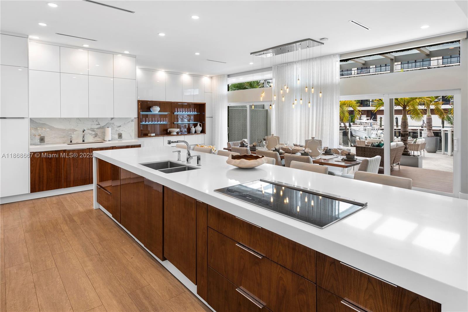 BEACH WAY HEIGHTS UNIT - Residential Lease