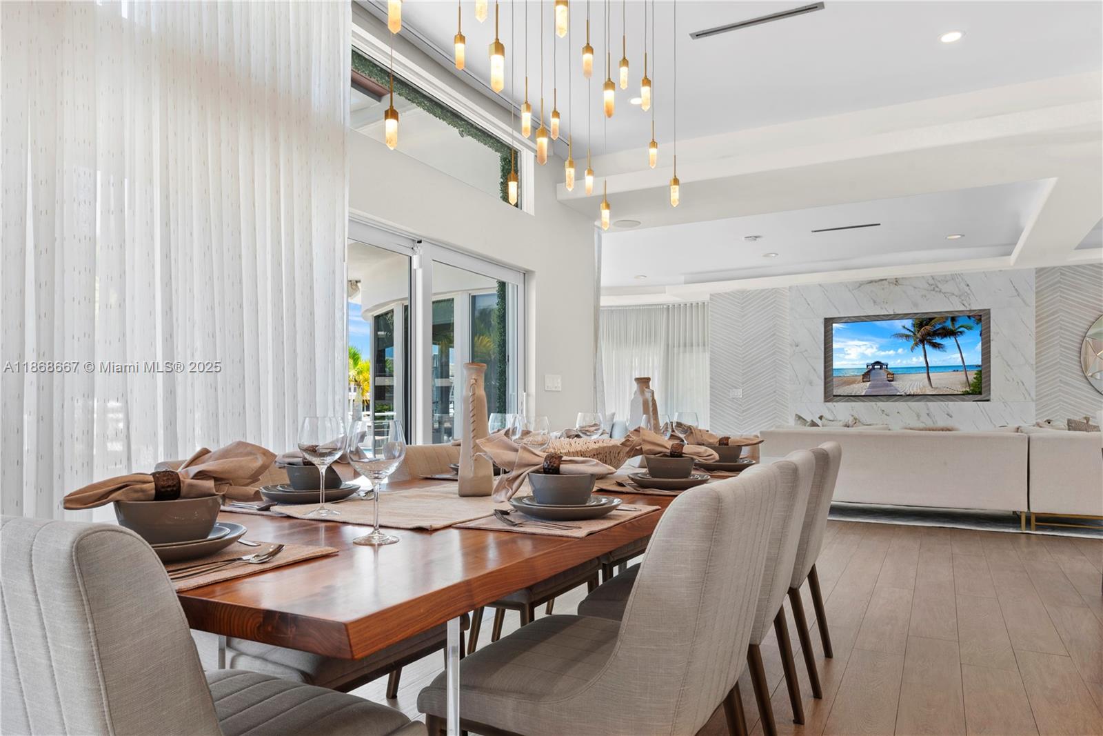 BEACH WAY HEIGHTS UNIT - Residential Lease