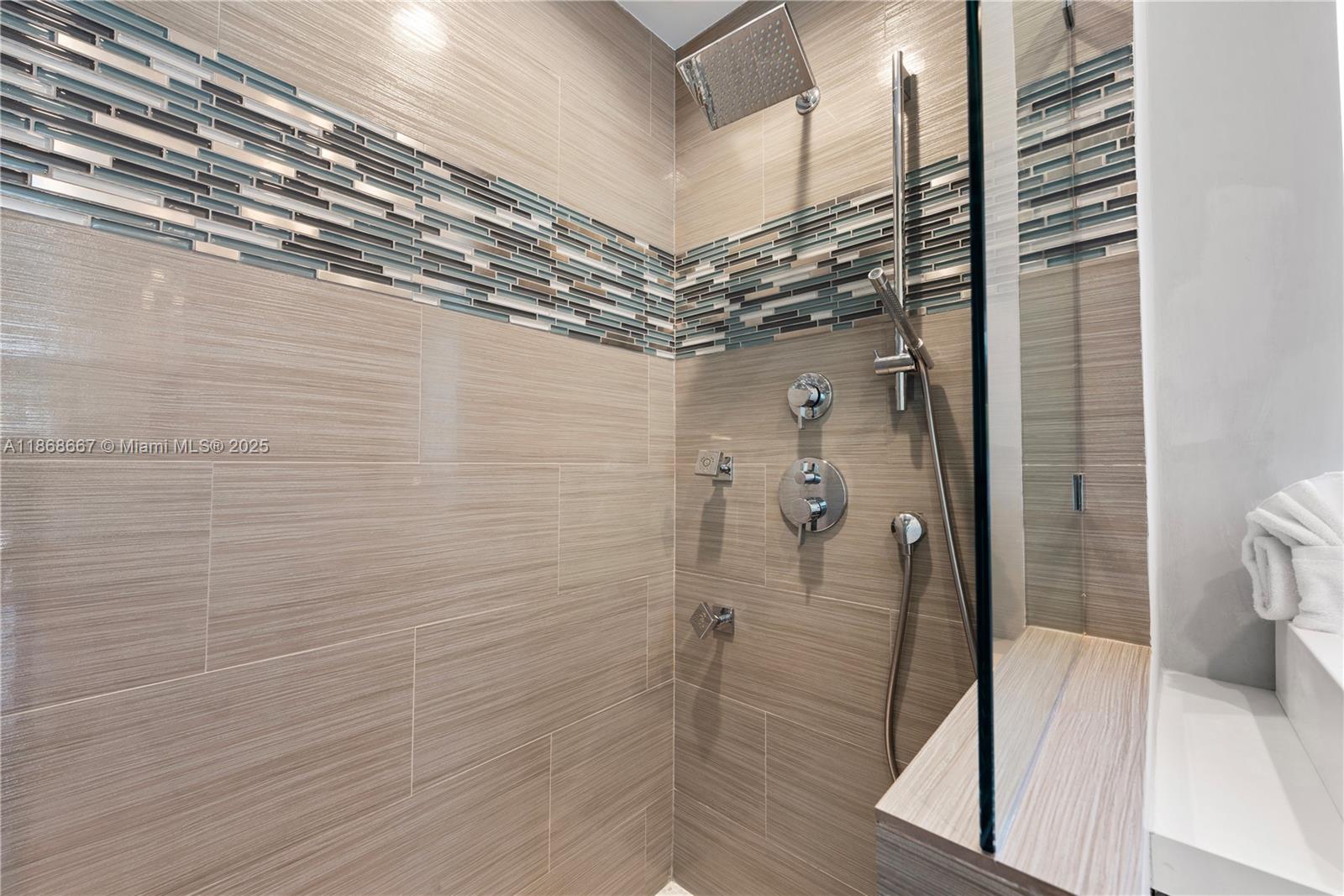 BEACH WAY HEIGHTS UNIT - Residential Lease