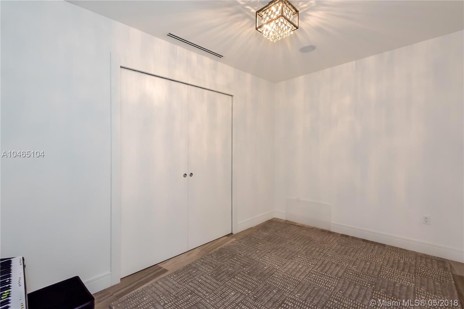 Echo Aventura - Residential Lease