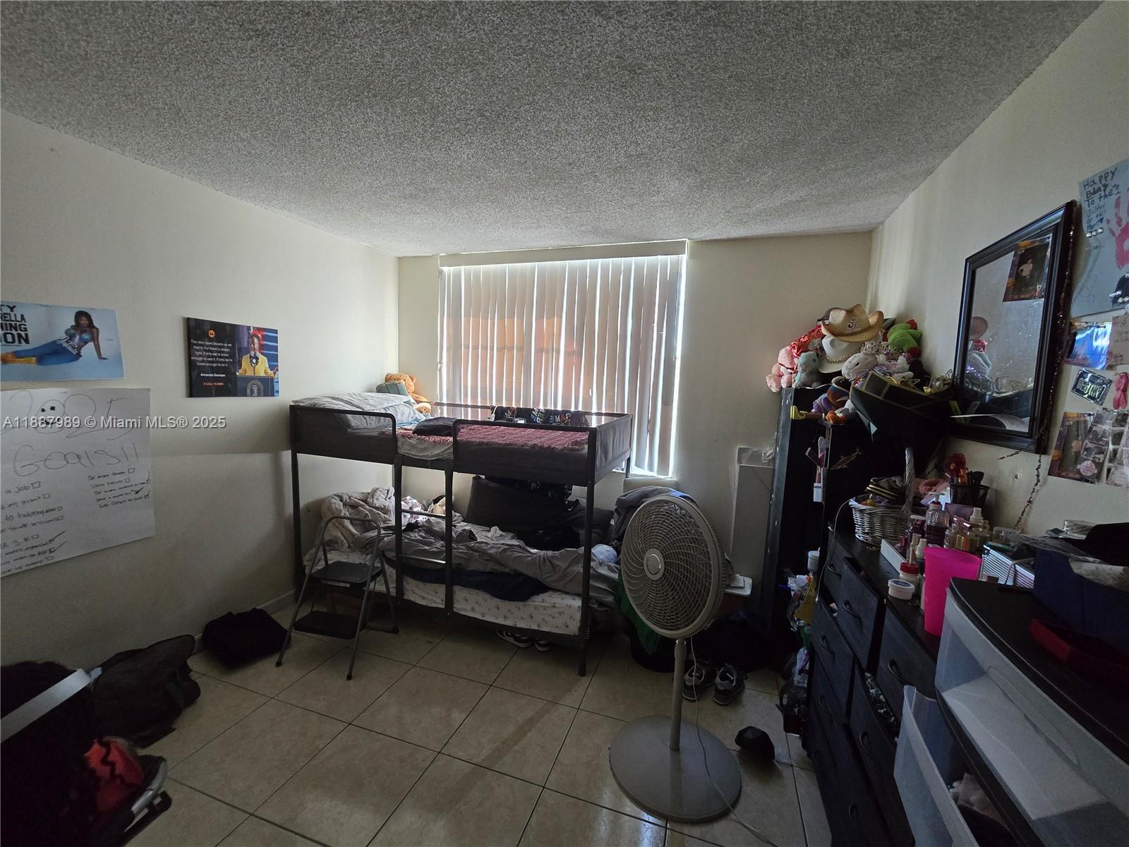 MONTECARLO CONDO - Residential