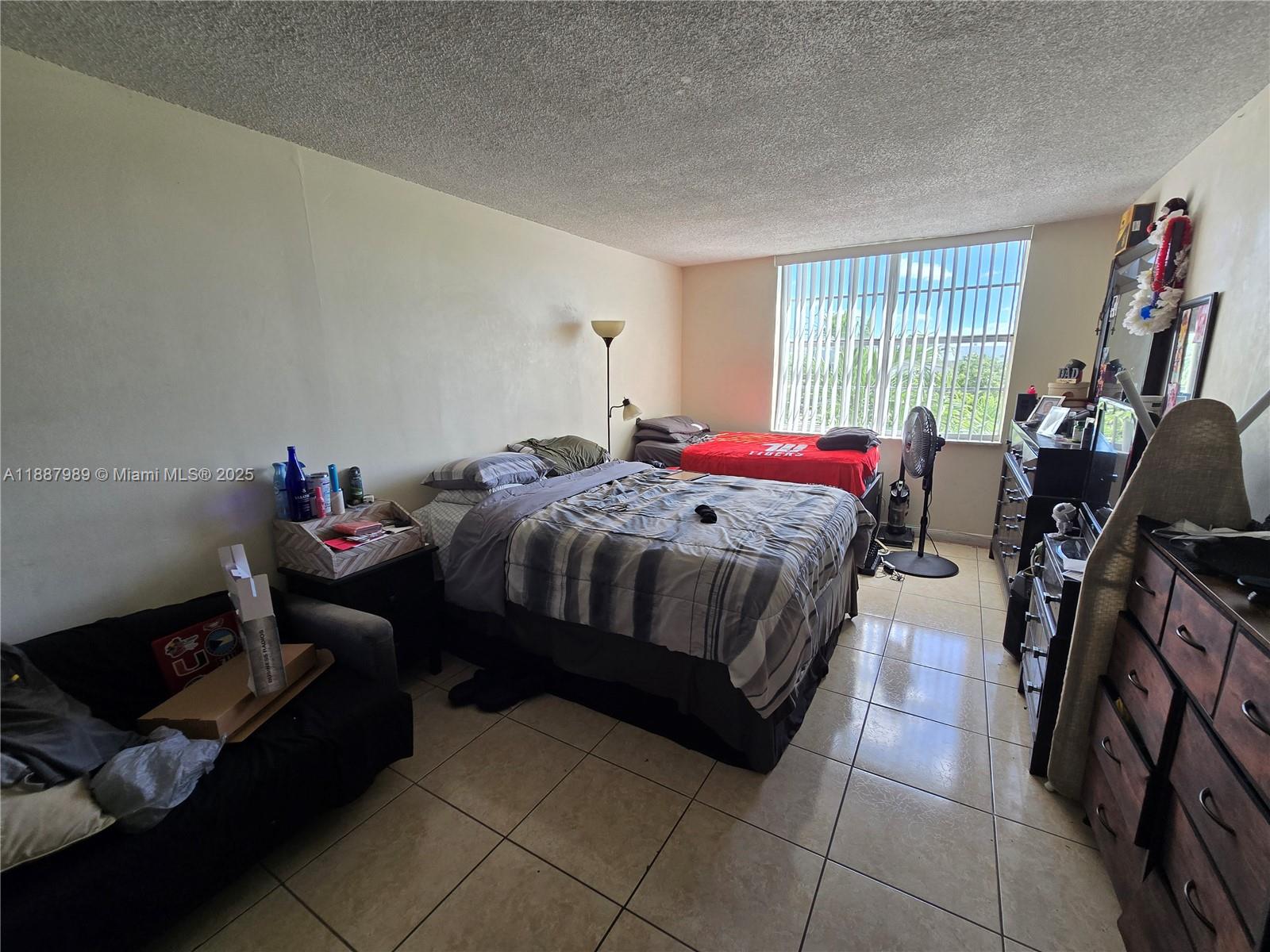 MONTECARLO CONDO - Residential