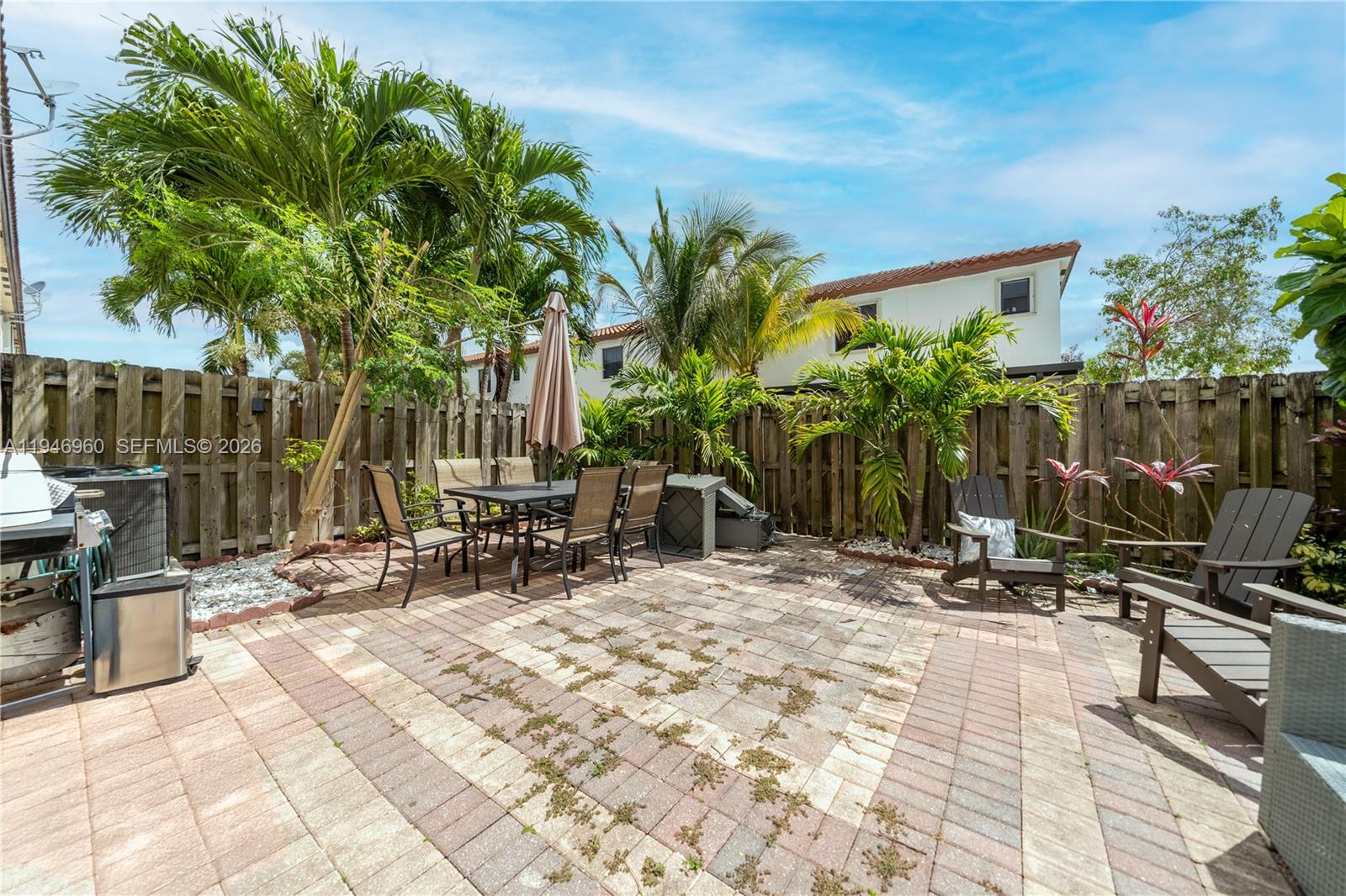 VENETIAN PARC WEST - Residential