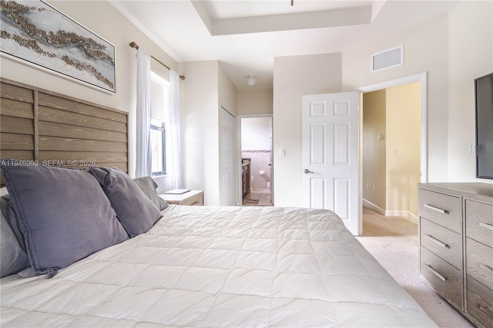 VENETIAN PARC WEST - Residential