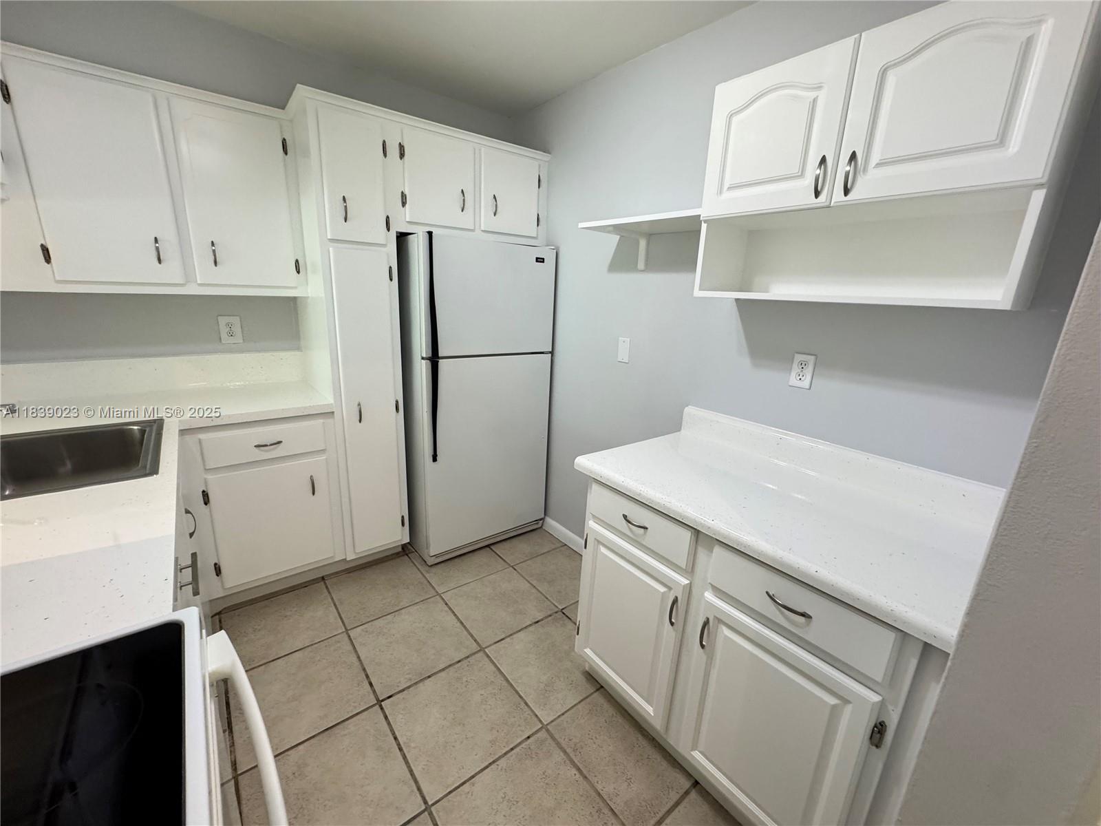 9641 SW 77th Ave 305D