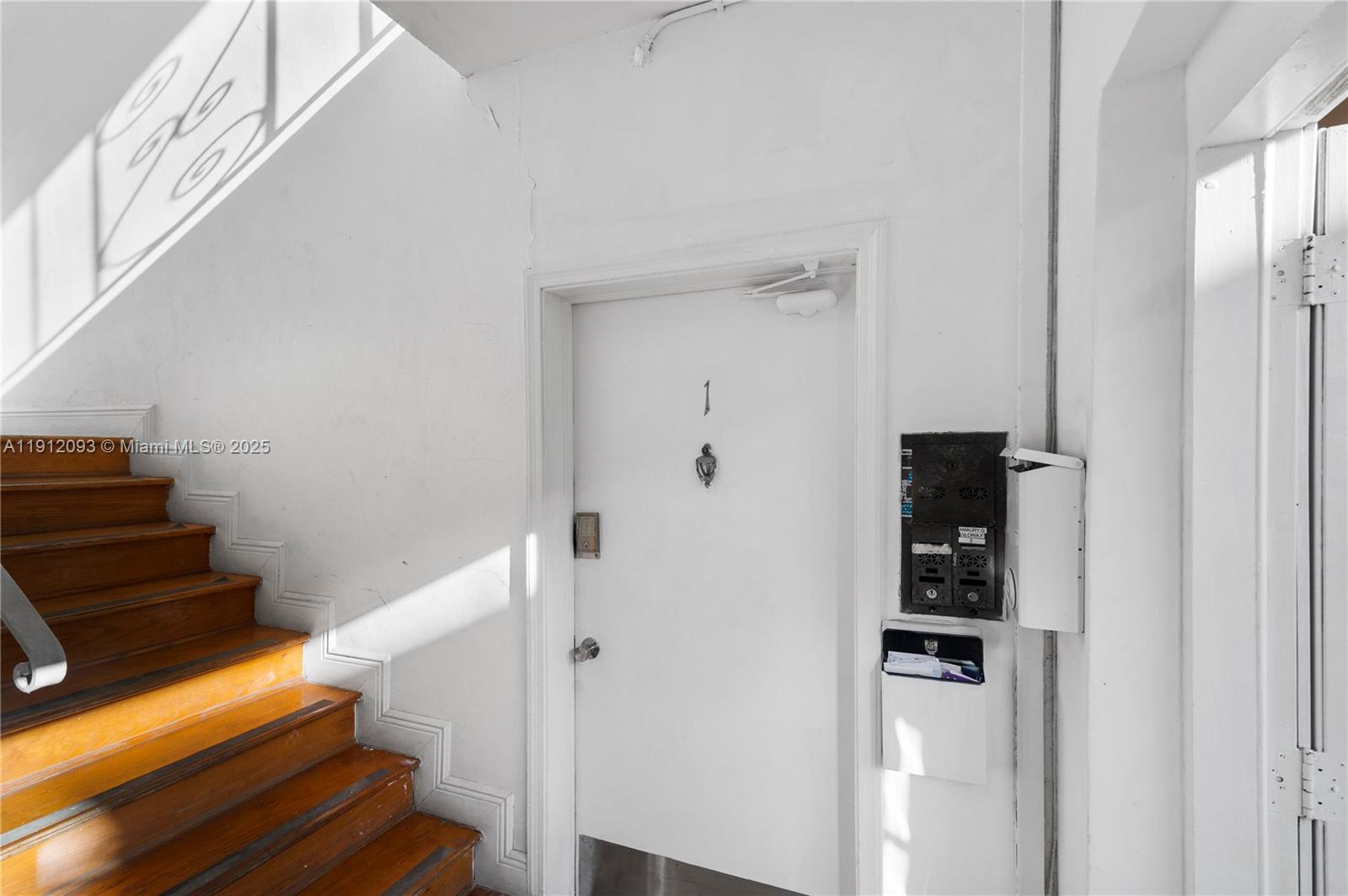 BEACH BAY SUB - Residential Lease