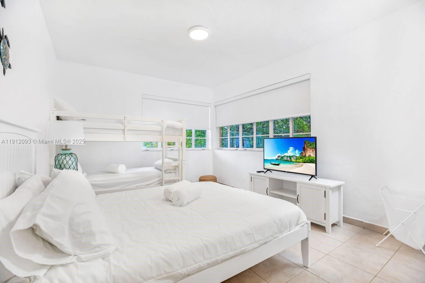 BEACH BAY SUB - Residential Lease