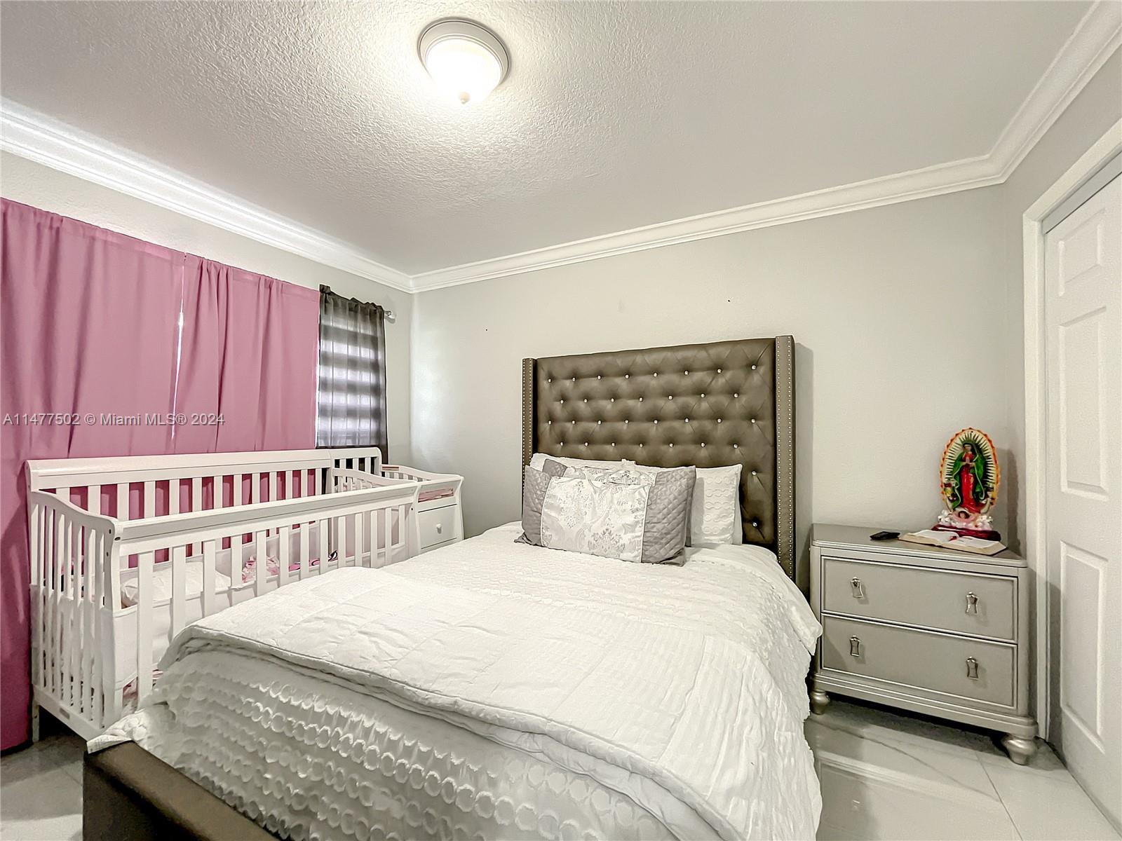 BURR ROAD ESTATES - Residential