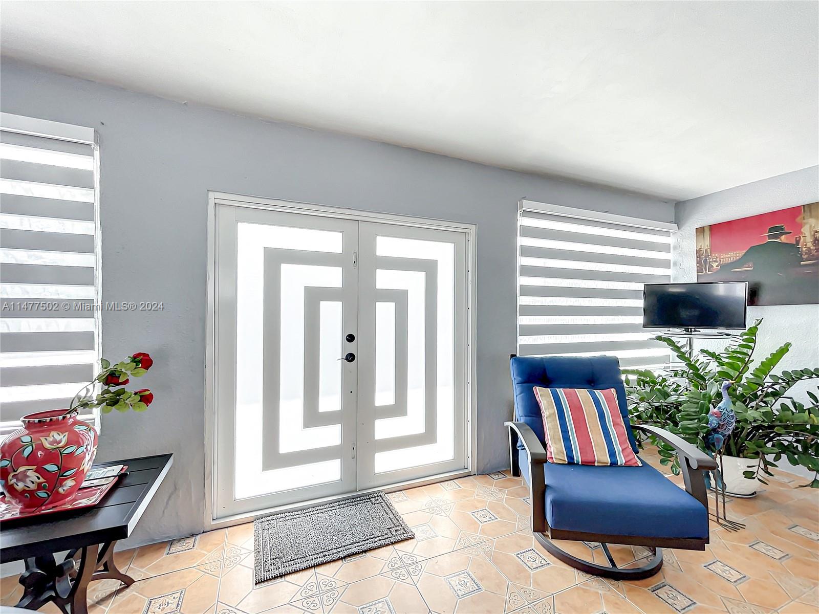 BURR ROAD ESTATES - Residential