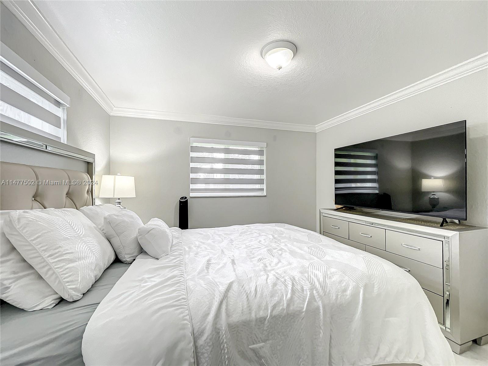 BURR ROAD ESTATES - Residential