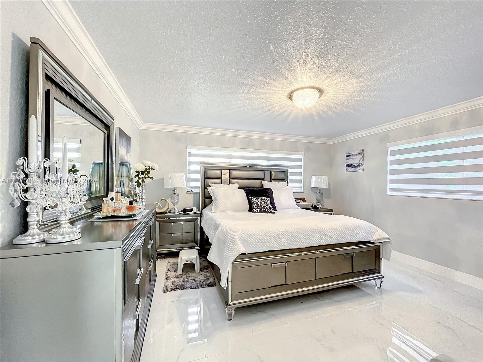 BURR ROAD ESTATES - Residential