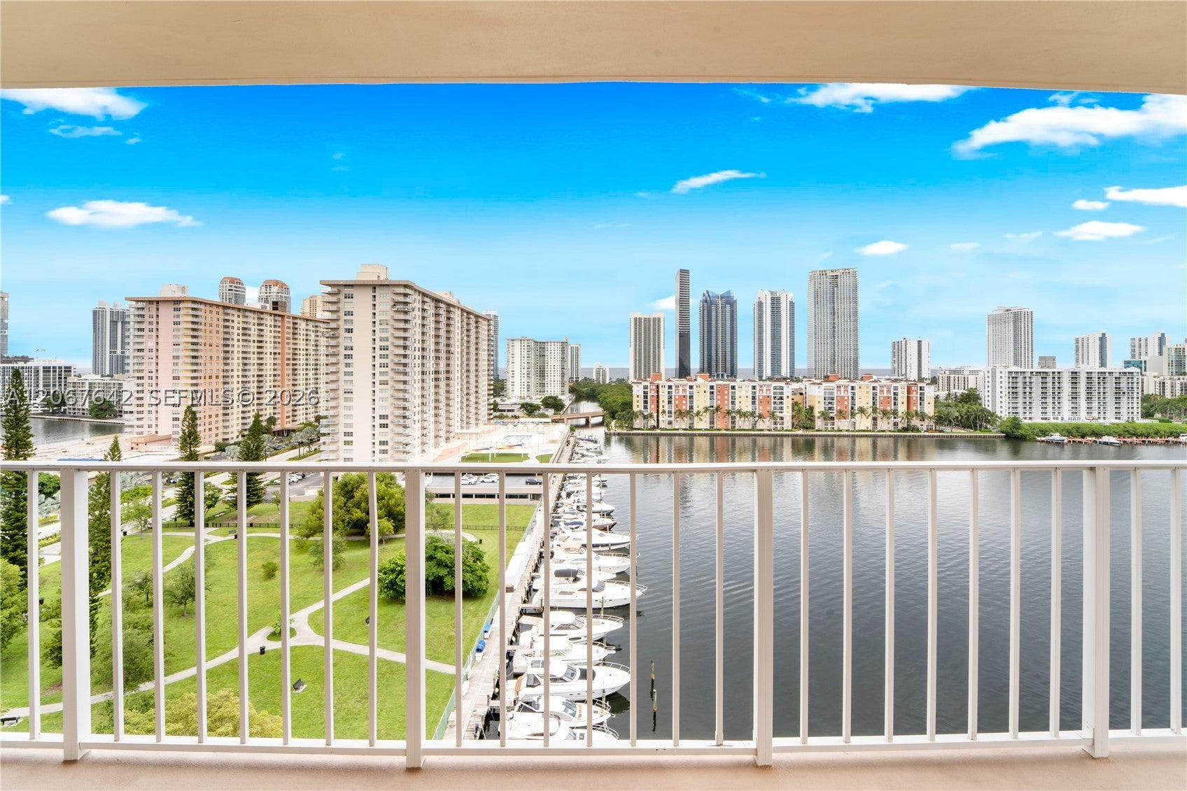290 174th St 1519