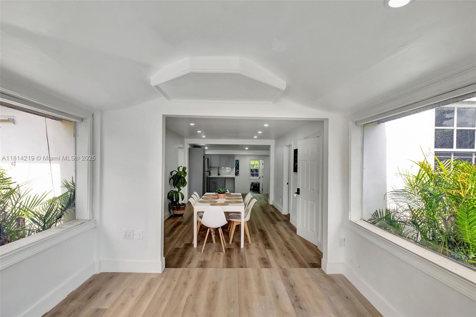 ANDRES - Residential