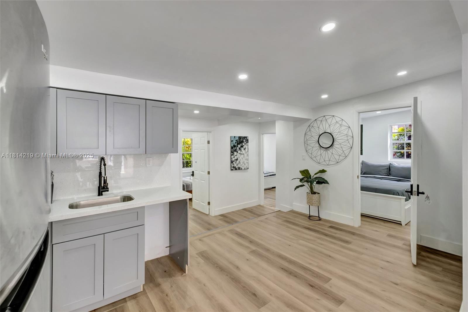 ANDRES - Residential
