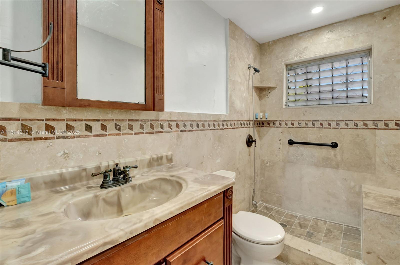 ANDRES - Residential