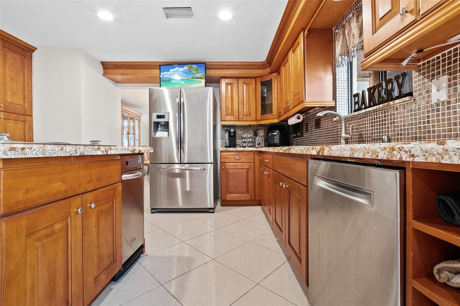 DORAL COLONY PHASE I - Residential Lease