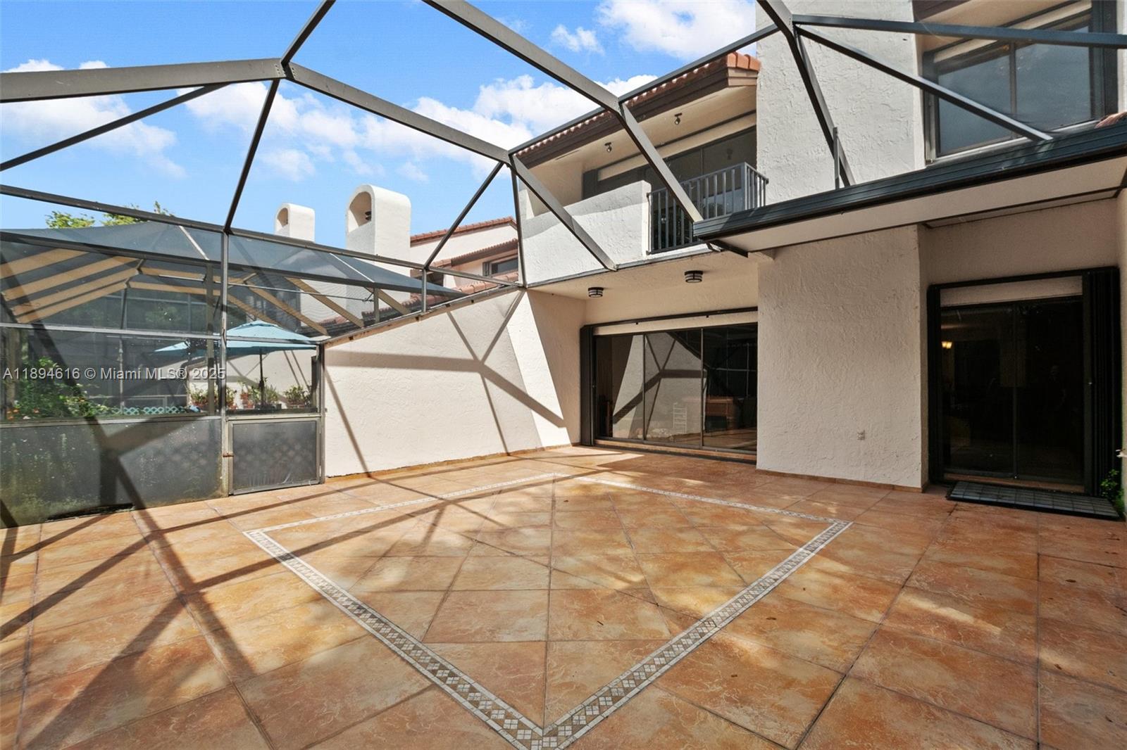 DORAL COLONY PHASE I - Residential Lease