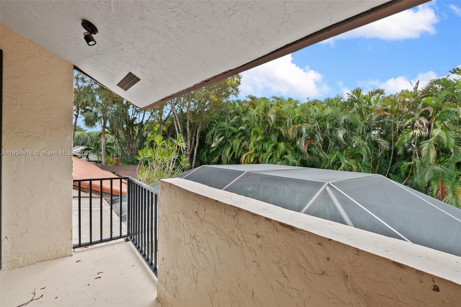 DORAL COLONY PHASE I - Residential Lease
