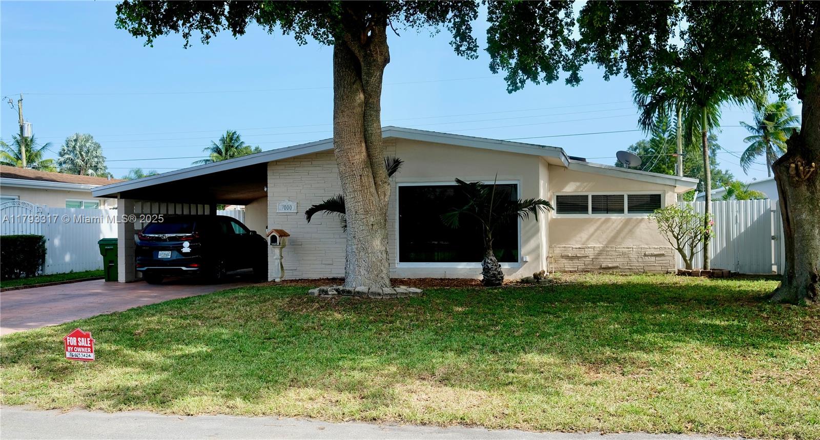 7000 SW 10th St
