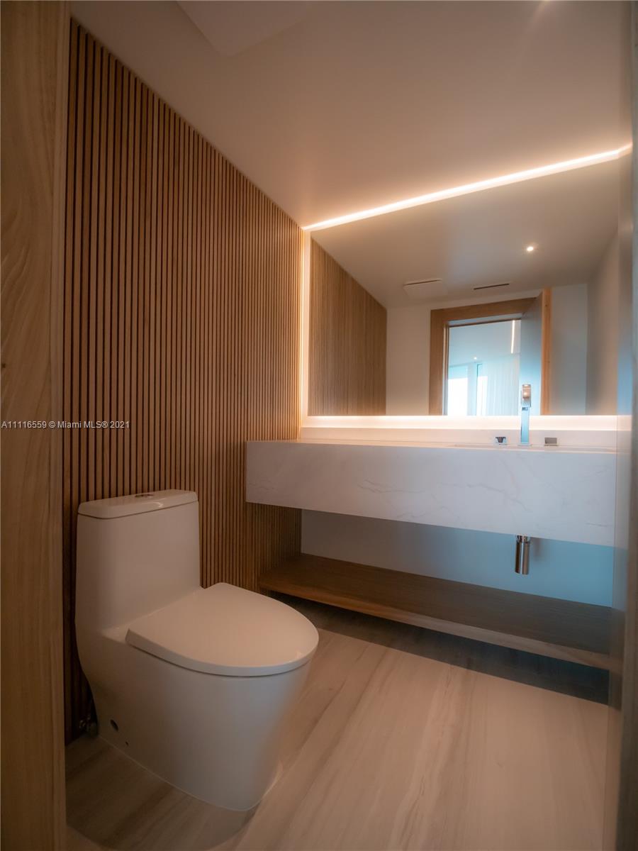 SANTA MARIA CONDO - Residential
