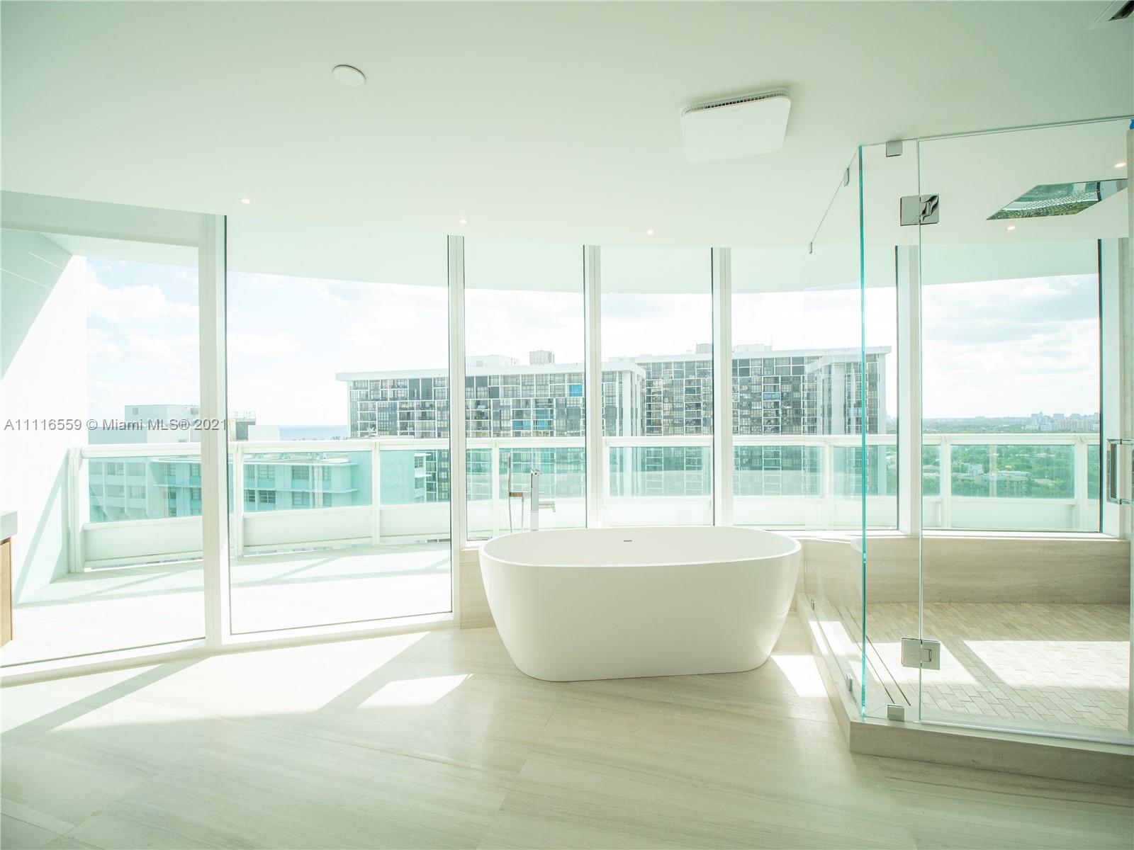SANTA MARIA CONDO - Residential