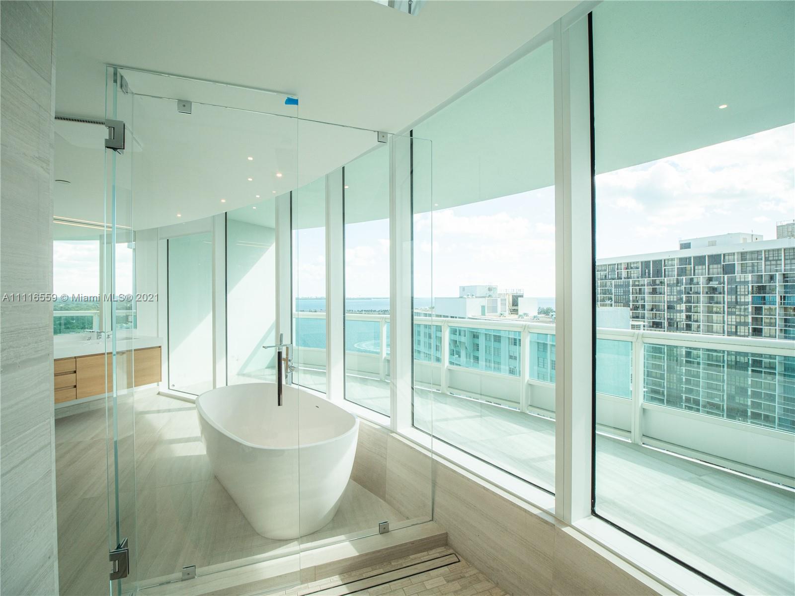SANTA MARIA CONDO - Residential