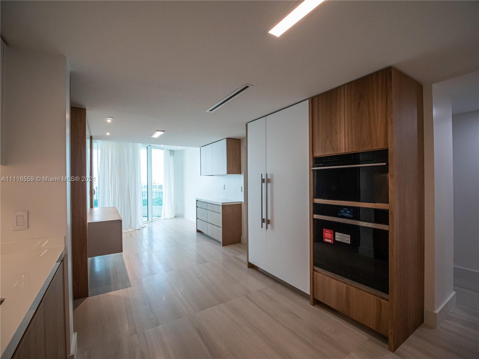 SANTA MARIA CONDO - Residential