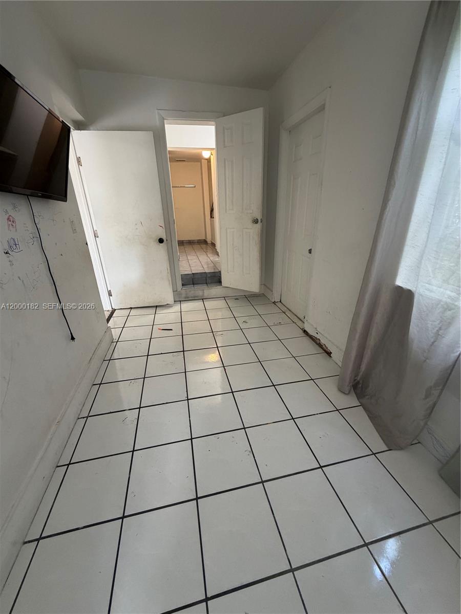 SILVER BLUFF GARDENS - Residential