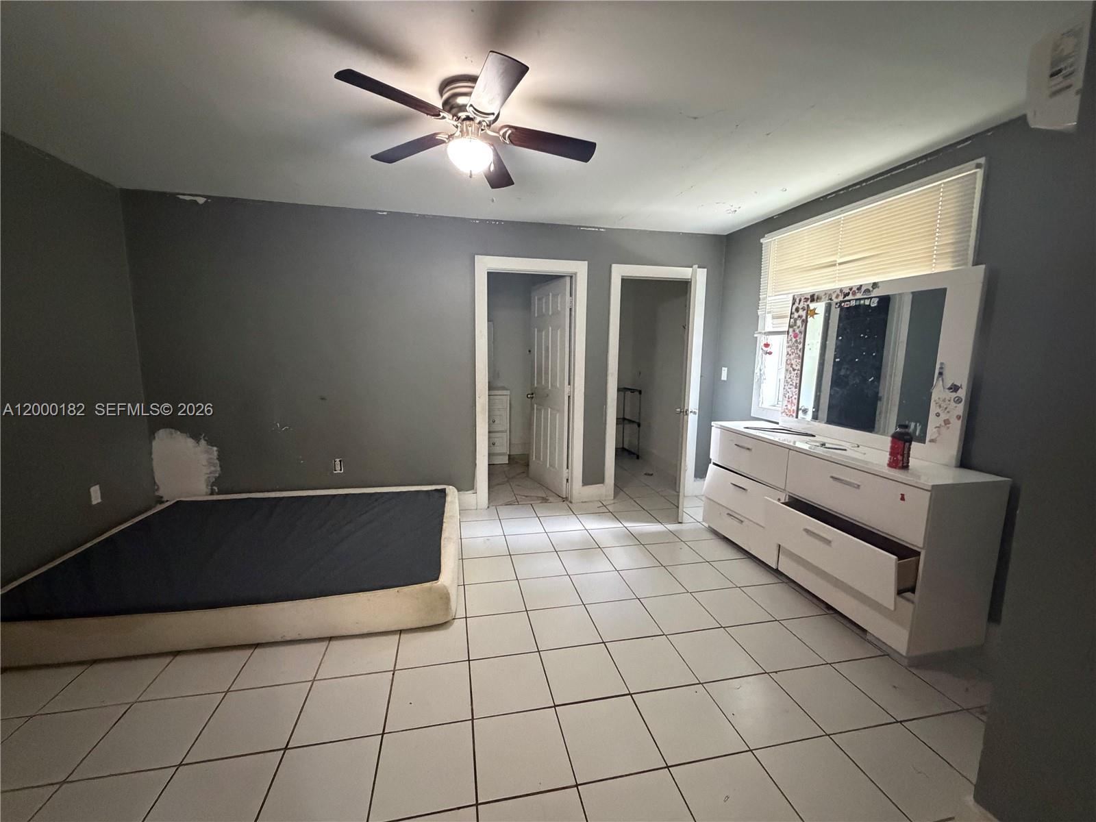 SILVER BLUFF GARDENS - Residential