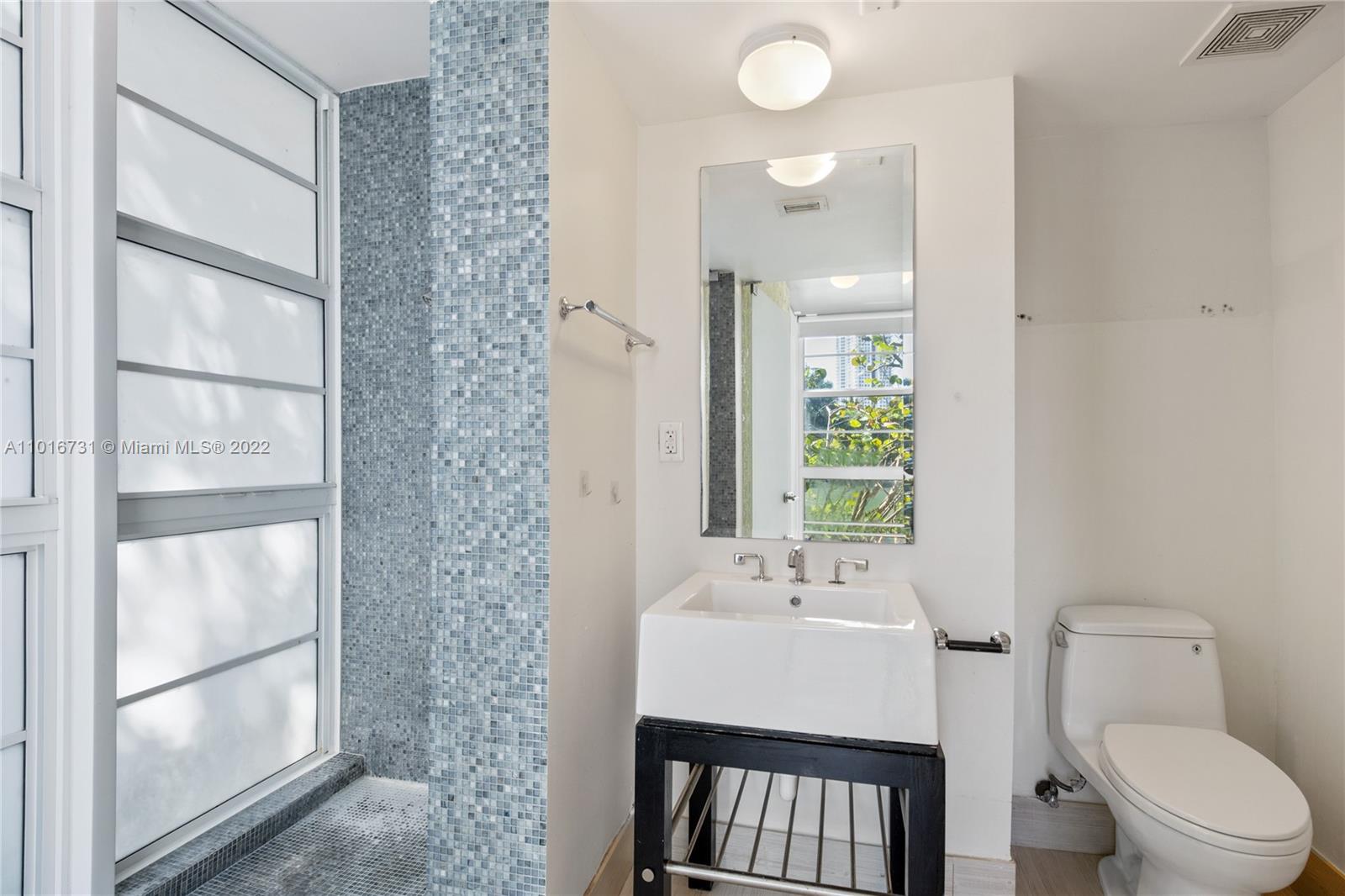 BEACH VIEW ADDN RESUB - Residential