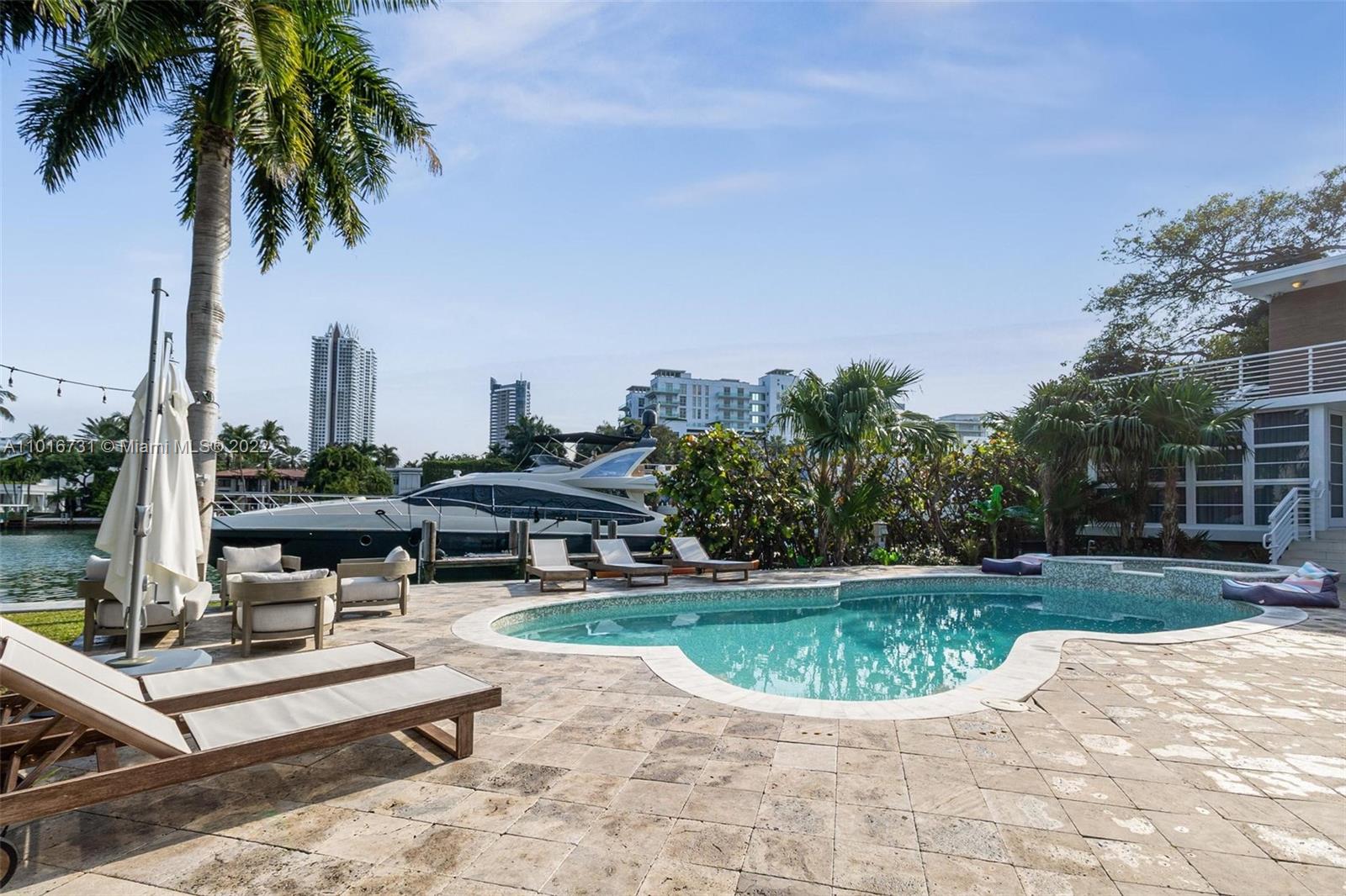 BEACH VIEW ADDN RESUB - Residential