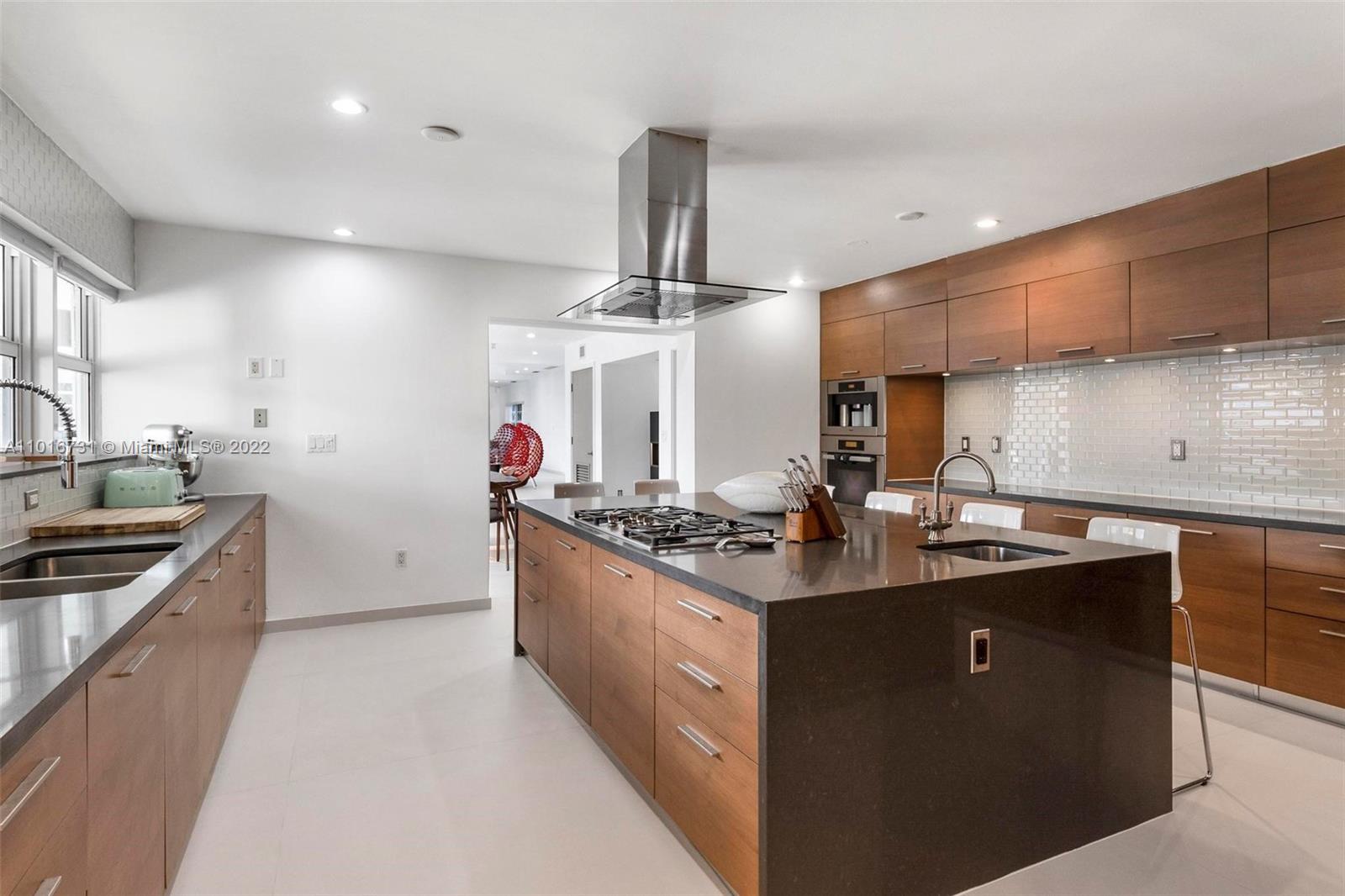 BEACH VIEW ADDN RESUB - Residential