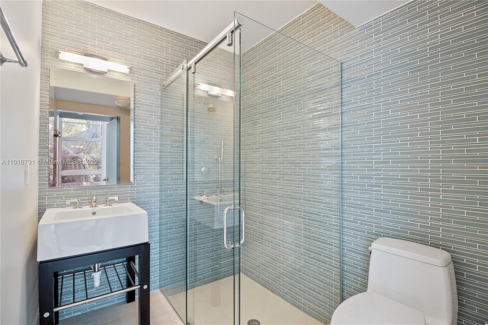 BEACH VIEW ADDN RESUB - Residential