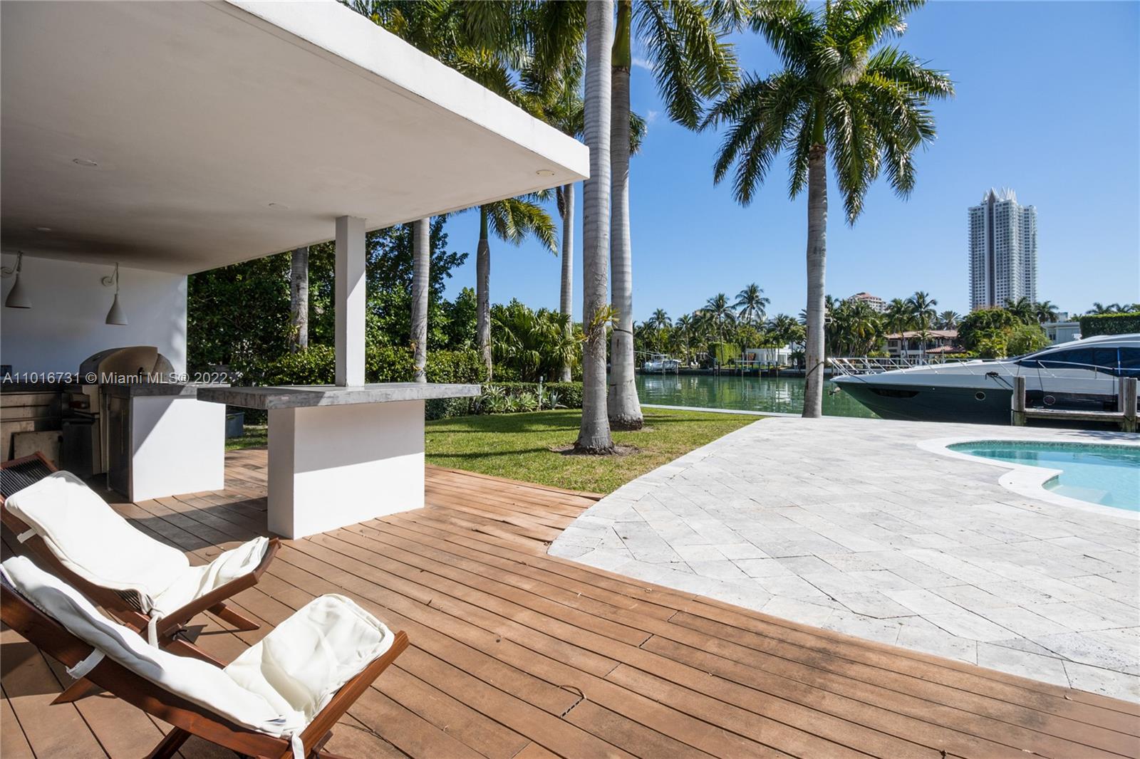 BEACH VIEW ADDN RESUB - Residential