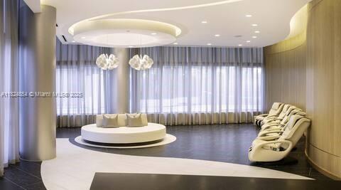 PARAMOUNT MIAMI WORLDCENT - Residential