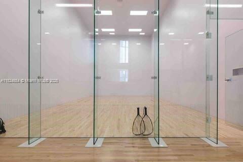 PARAMOUNT MIAMI WORLDCENT - Residential