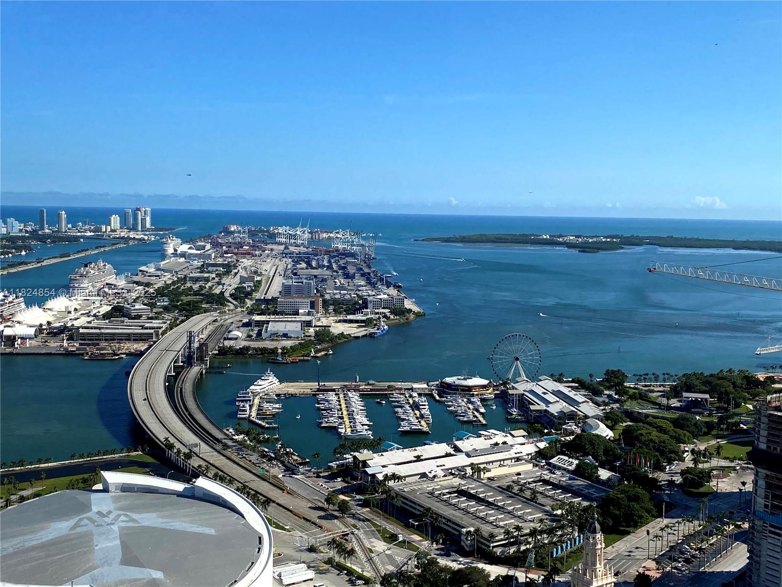 PARAMOUNT MIAMI WORLDCENT - Residential