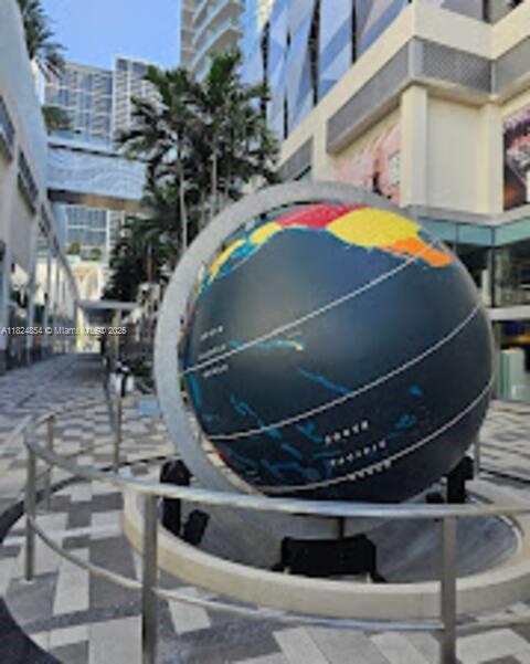 PARAMOUNT MIAMI WORLDCENT - Residential