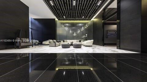 PARAMOUNT MIAMI WORLDCENT - Residential