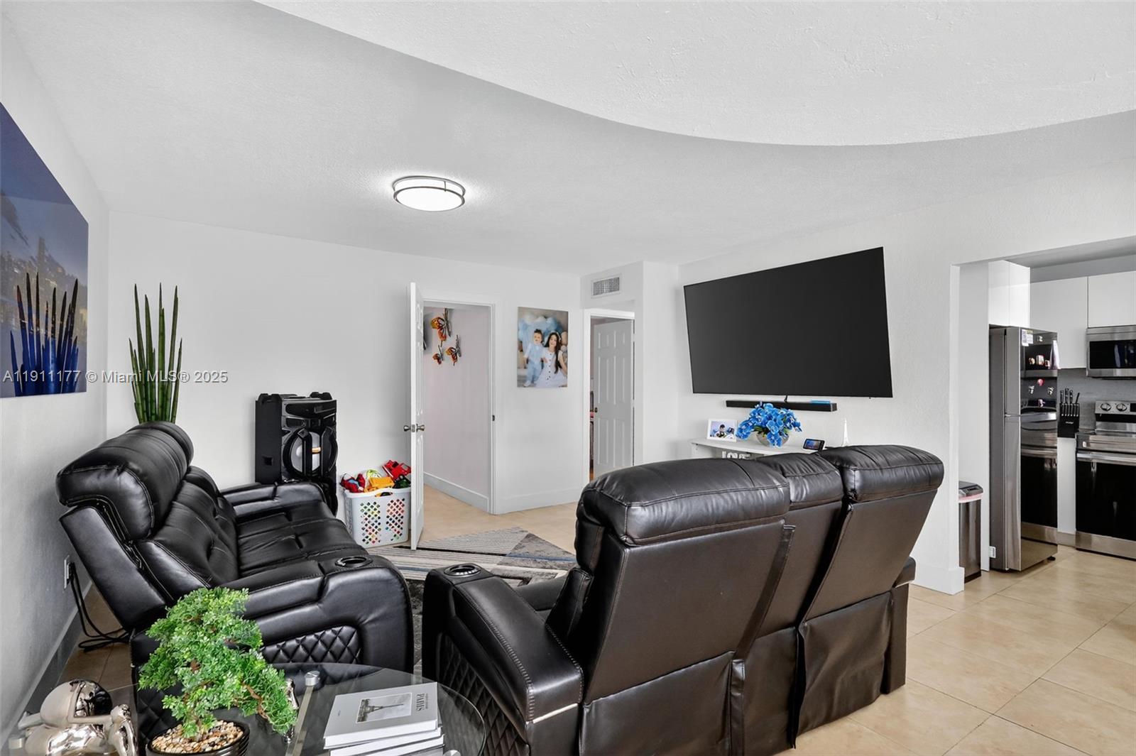 REGENCY COVE CONDO - Residential