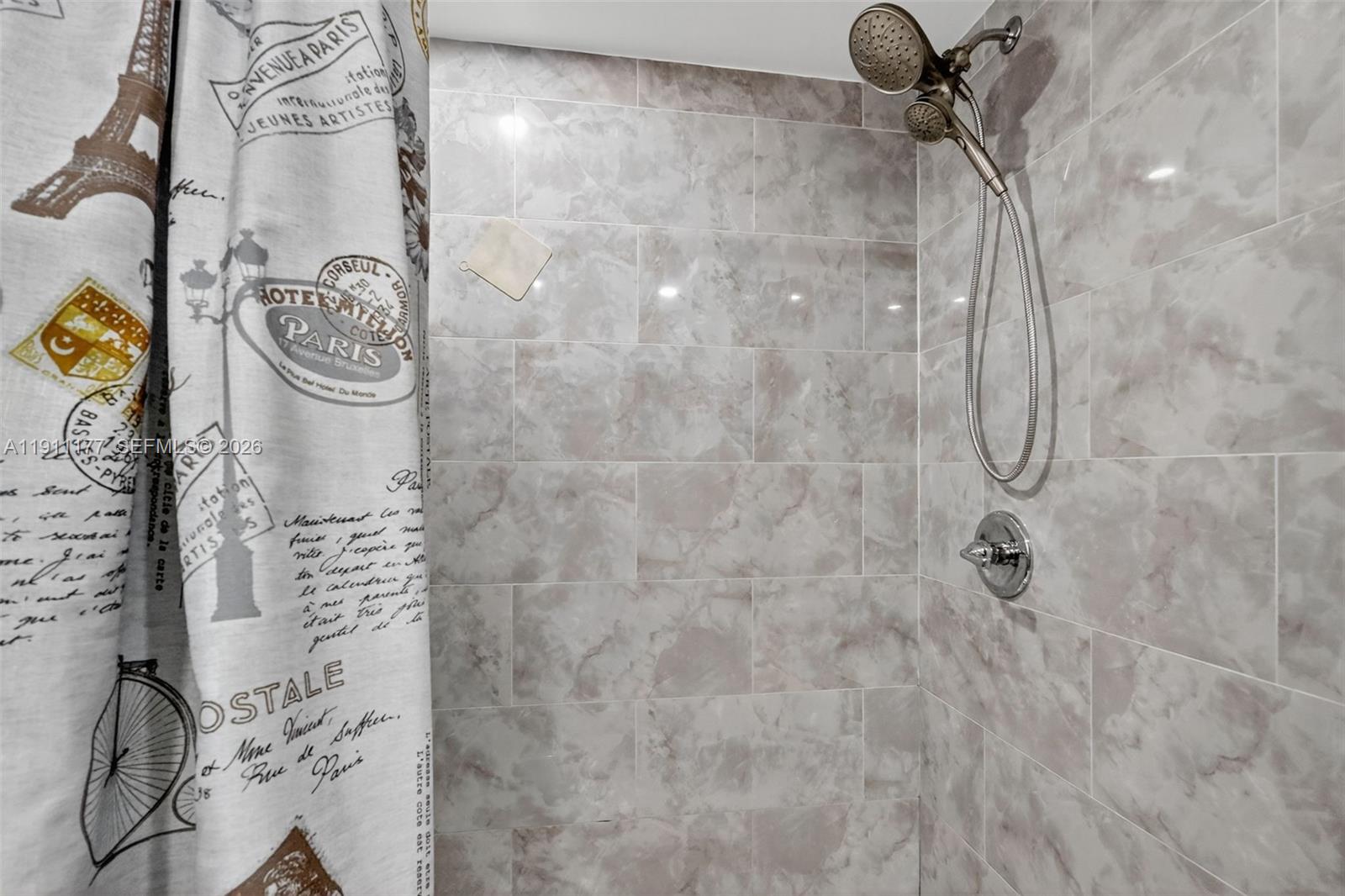 REGENCY COVE CONDO - Residential