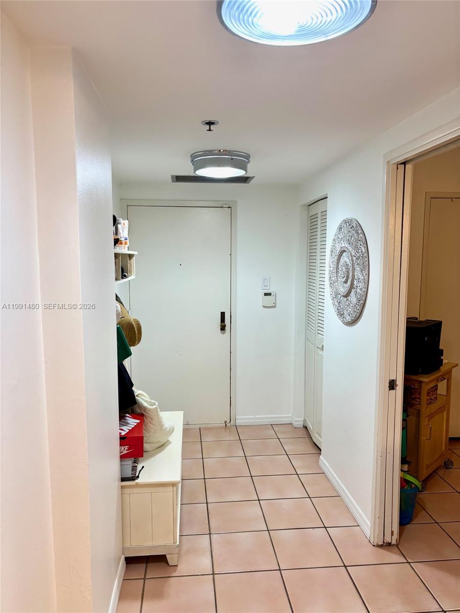 KEY COLONY NO 1 - Residential Lease