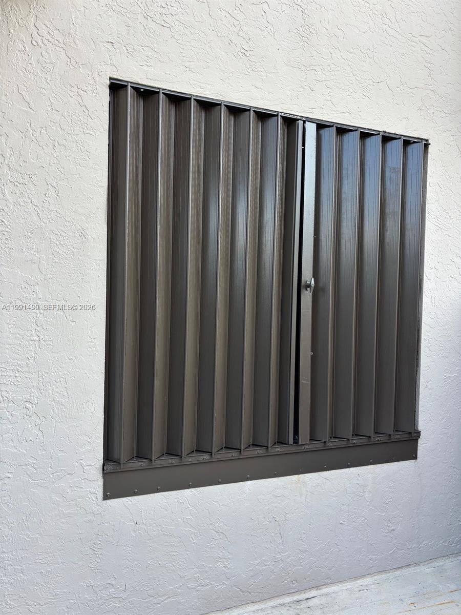 KEY COLONY NO 1 - Residential Lease