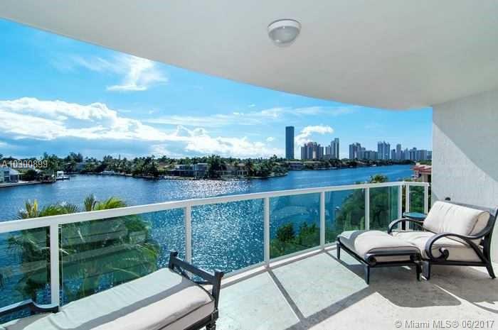 Gorgeous unit with beautiful and peaceful intracoastal views. Great apartment, Private Foyer, 4 bedrooms, media room, 4 baths Top of the Line Appliances. One of the nicest buildings in Aventura. Amenities Include: Infinity waterfront pool, club room, gym and four tennis courts, 24-hour security and valet service and in-house Gourmet restaurant. Storage not included. Walking distance from Aventura Mall, golf course and restaurants. Minutes away from the beach.