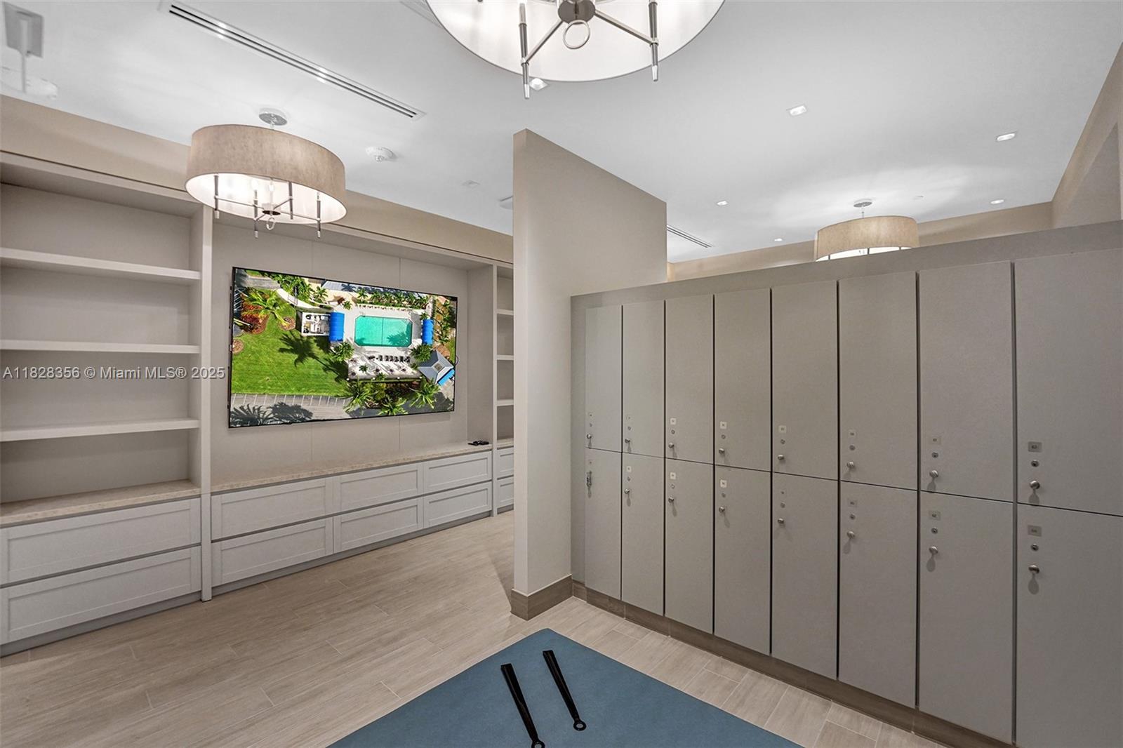 BOCA WOODS COUNTRY CLUB 1 - Residential