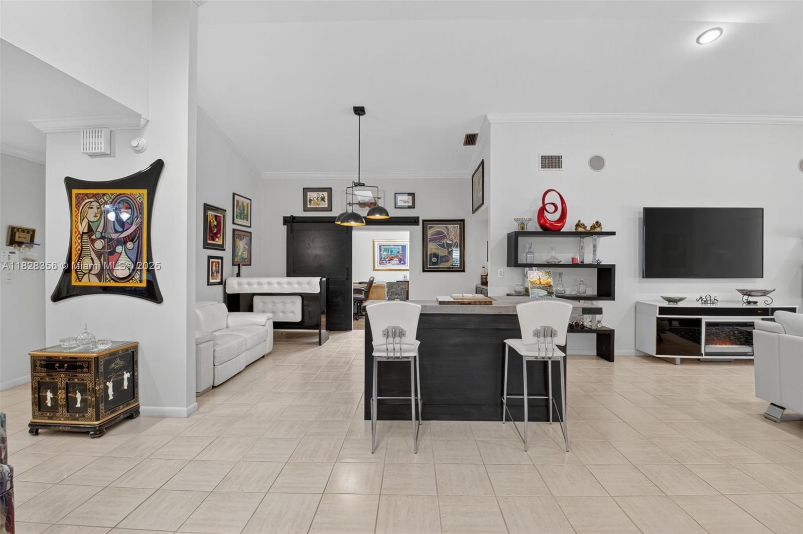 10344 Sunset Bend Dr